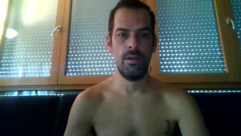 Snapshot of ricardohawtin chatting on 11.01.25 ricardohawtin online show from 11.01.25