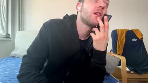 Snapshot of ricciardio chatting on 01.26.25 ricciardio online show from 01.26.25