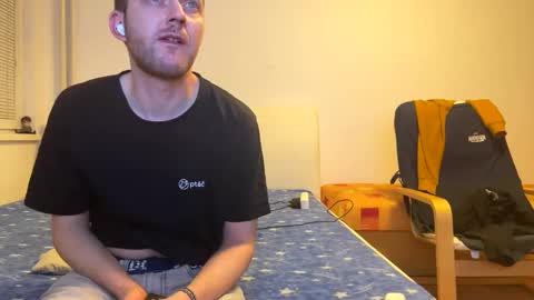 Snapshot of ricciardio chatting on 01.26.25 ricciardio online show from 01.26.25