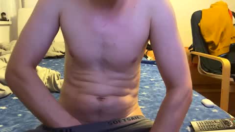 Snapshot of ricciardio chatting on 02.10.25 ricciardio online show from 02.10.25