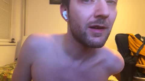 Snapshot of ricciardio chatting on 03.02.25 ricciardio online show from 03.02.25