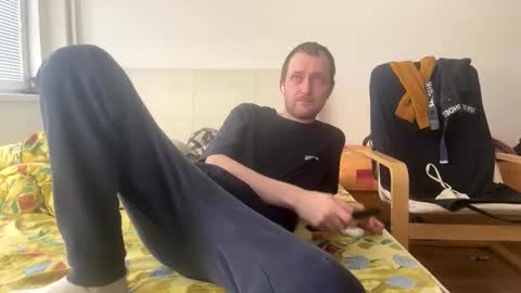 Snapshot of ricciardio chatting on 03.06.25 ricciardio online show from 03.06.25