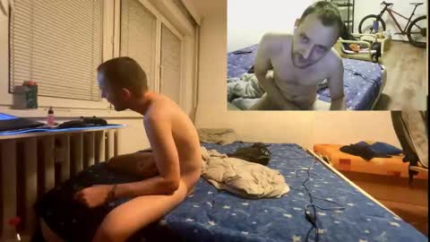 Snapshot of ricciardio chatting on 09.09.25 ricciardio online show from 09.09.25