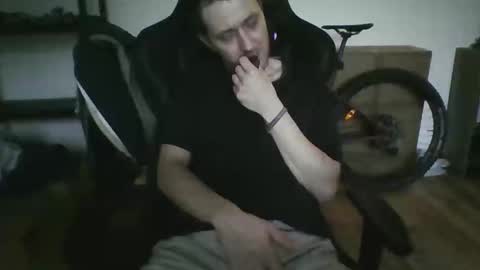 Snapshot of ricciardio chatting on 10.13.25 ricciardio online show from 10.13.25