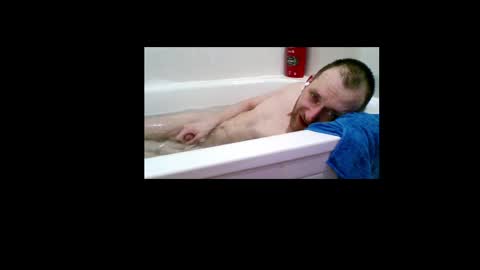 Snapshot of ricciardio chatting on 04.12.26 ricciardio online show from 04.12.26