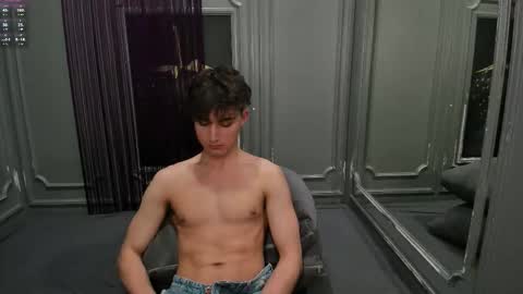 Snapshot of richard_steele_hot chatting on 12.03.25 Richard online show from 12.03.25