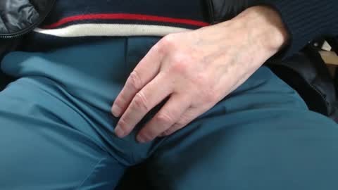 Snapshot of richarder7 chatting on 12.12.24 richarder7 online show from 12.12.24