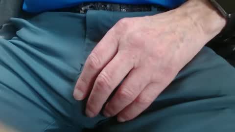 Snapshot of richarder7 chatting on 10.13.25 richarder7 online show from 10.13.25