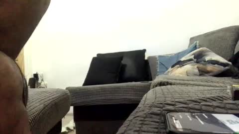 Snapshot of richardsone1 chatting on 12.15.25 Babu online show from 12.15.25