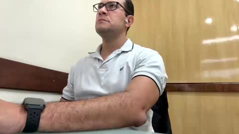 Snapshot of rick503835 chatting on 10.07.25 Rick Arian online show from 10.07.25