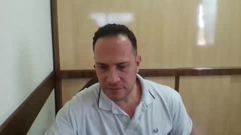 Snapshot of rick503835 chatting on 11.25.25 Rick Arian online show from 11.25.25