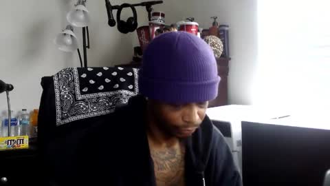 Snapshot of rickavelli chatting on 04.19.26 Rick online show from 04.19.26