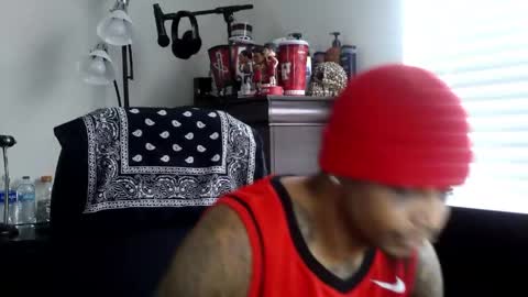 Snapshot of rickavelli chatting on 04.24.26 Rick online show from 04.24.26