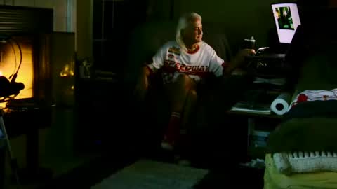 Snapshot of ricks4fun chatting on 11.01.25 PINK HOLE TWINK online show from 11.01.25