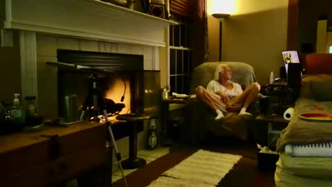 Snapshot of ricks4fun chatting on 11.04.25 PINK HOLE TWINK online show from 11.04.25