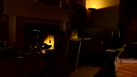 PINK HOLE TWINK online show from 04.17.26