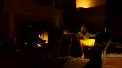 PINK HOLE TWINK online show from 04.18.26