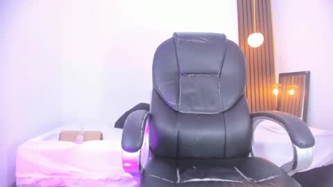 Ricky  online show from 01.18.25