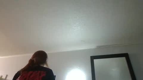 ridinghoodred online show from 04.30.26