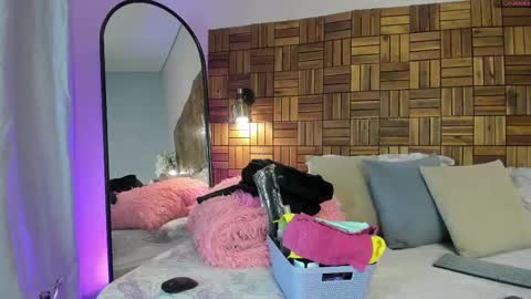 Sara online show from 09.09.25