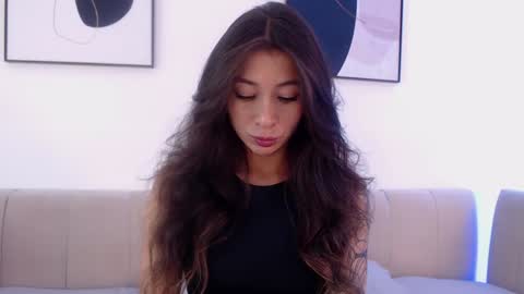 Riley online show from 02.08.25