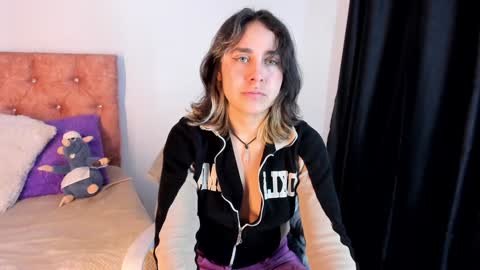 Riley online show from 01.25.25