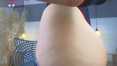 Snapshot of riley_sierra chatting on 02.13.25 Riley Sierra online show from 02.13.25