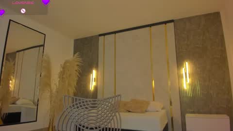 Snapshot of riley_sierra chatting on 09.16.25 Riley Sierra online show from 09.16.25