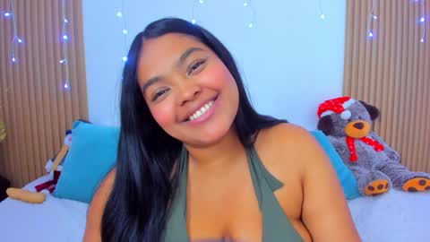 Snapshot of rileydolly chatting on 12.27.24 RileyDolly online show from 12.27.24