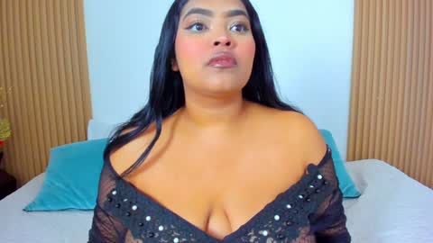 Snapshot of rileydolly chatting on 01.03.25 RileyDolly online show from 01.03.25