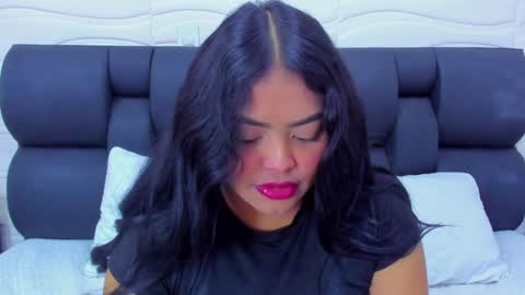 Snapshot of rileydolly chatting on 02.09.25 RileyDolly online show from 02.09.25