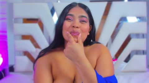 Snapshot of rileydolly chatting on 02.24.25 RileyDolly online show from 02.24.25