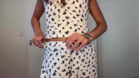 Riley online show from 02.06.26