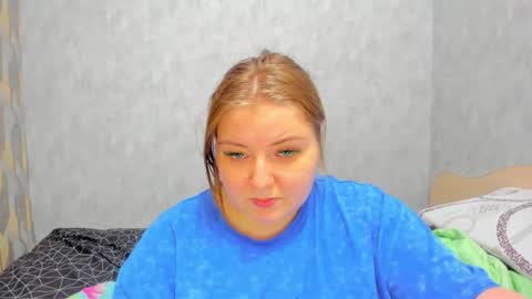 Snapshot of rina16 chatting on 12.02.25 rina16 online show from 12.02.25