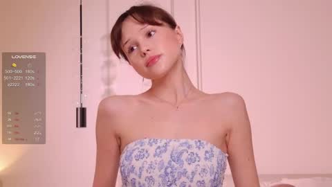 Snapshot of rinassecret chatting on 06.05.26 Rina online show from 06.05.26