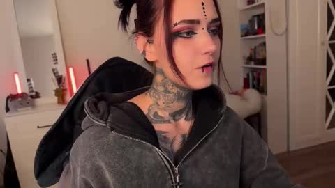 Snapshot of ripper_66 chatting on 11.09.25 DianaBrite fansl y online show from 11.09.25