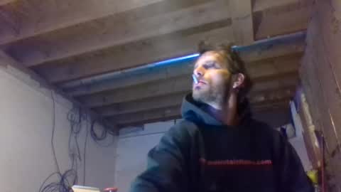 Snapshot of ripperusa33 chatting on 02.04.25 ripperusa33 online show from 02.04.25