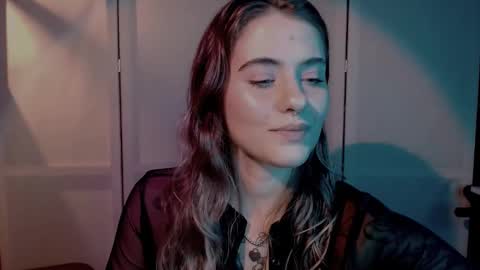 Snapshot of risha_laass chatting on 12.18.24 risha_laass online show from 12.18.24