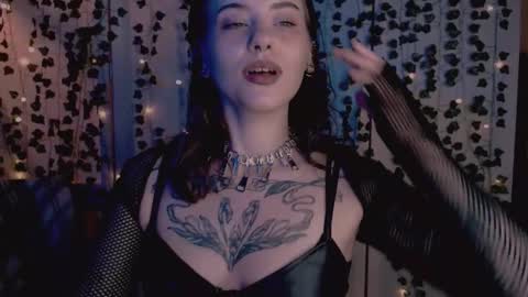 Snapshot of risha_laass chatting on 10.02.25 risha_laass online show from 10.02.25