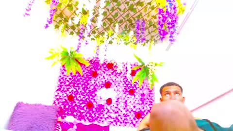 Risitos De Oro online show from 10.30.25