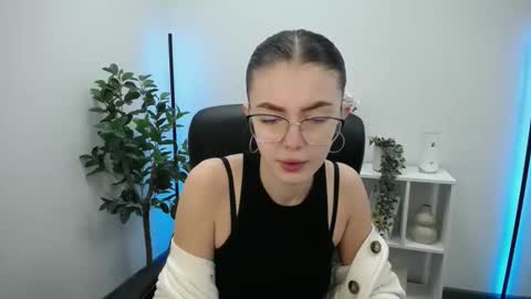 Snapshot of ritaneer chatting on 02.01.26 ritaneer online show from 02.01.26