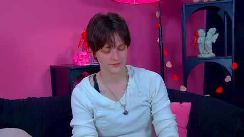 Snapshot of ritarosses chatting on 05.29.26 Rita online show from 05.29.26
