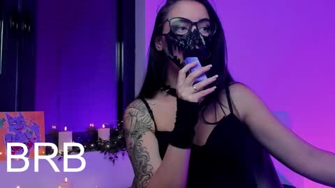 Snapshot of ritasunset chatting on 11.05.25 Miss Rita online show from 11.05.25