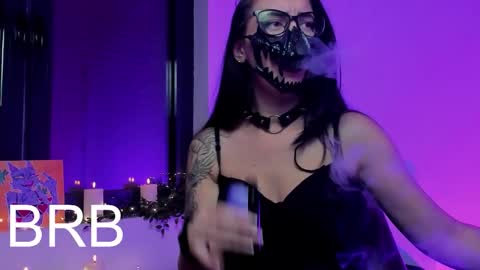 Snapshot of ritasunset chatting on 11.13.25 Miss Rita online show from 11.13.25