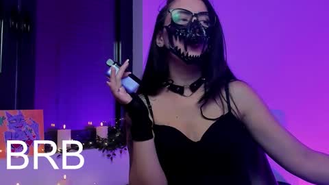 Snapshot of ritasunset chatting on 11.17.25 Miss Rita online show from 11.17.25