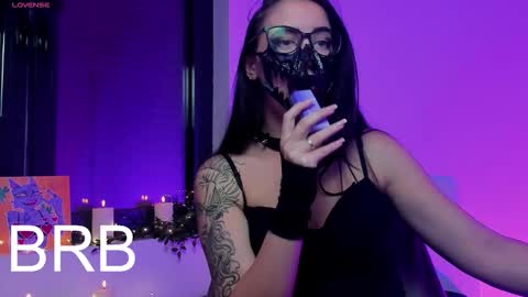 Snapshot of ritasunset chatting on 11.18.25 Miss Rita online show from 11.18.25