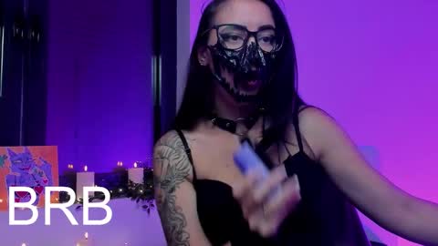 Snapshot of ritasunset chatting on 12.18.25 Miss Rita online show from 12.18.25