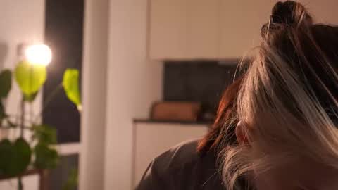 Snapshot of rivagosnell chatting on 02.22.26 Akemi online show from 02.22.26