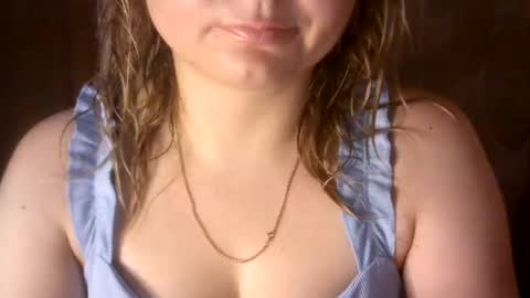 Snapshot of riveramaureen chatting on 12.30.24 RiveraMaureen online show from 12.30.24