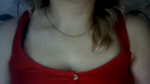 Snapshot of riveramaureen chatting on 01.19.25 RiveraMaureen online show from 01.19.25